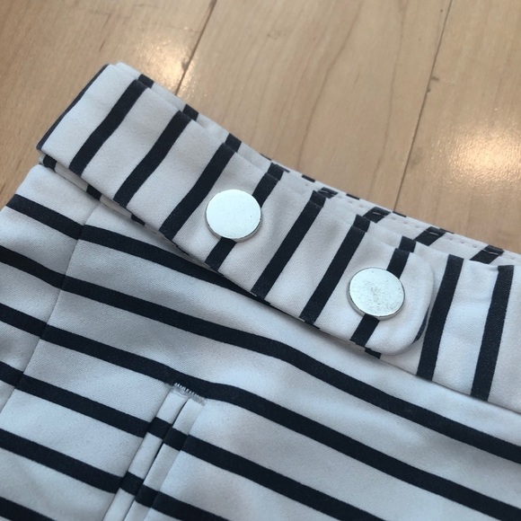 Zara dark blue and white striped shorts size XS - Picture 2 of 10